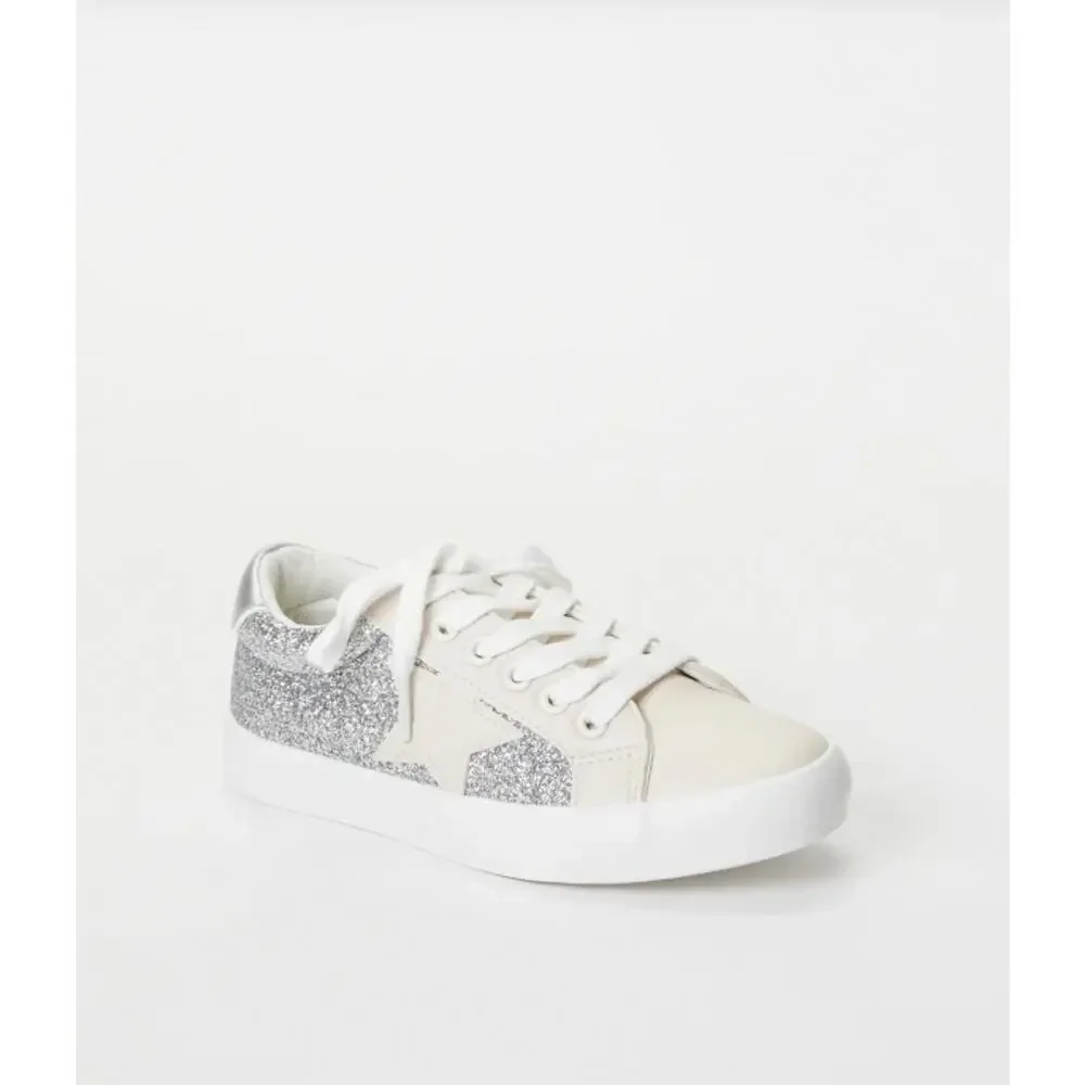 FabKids Silver Glitter Star Sneakers Size 4